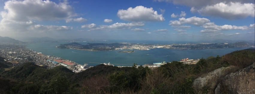 Fine view with ONIGIRI!