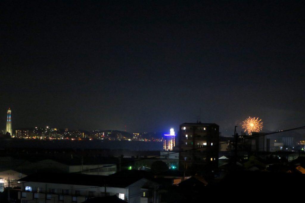 fireworks2022apr01